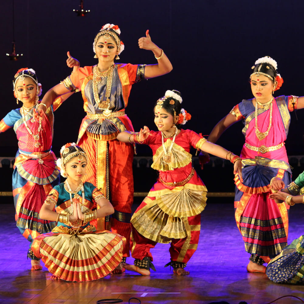 Kids Dancing
